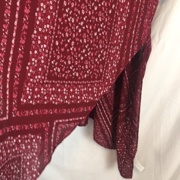 Moss Rose Cranberry Colored Kimono Cover Up with Small Flower Accents NWT OS - Picture 8 of 10